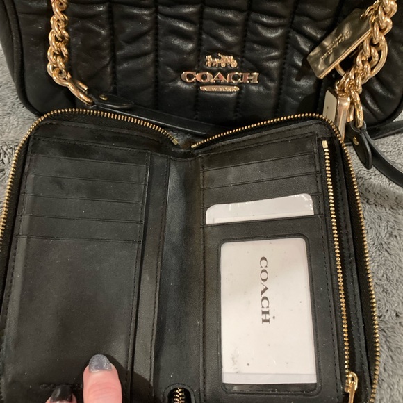 Coach pillow soft quilted leather bag and wallet set - Picture 5 of 9